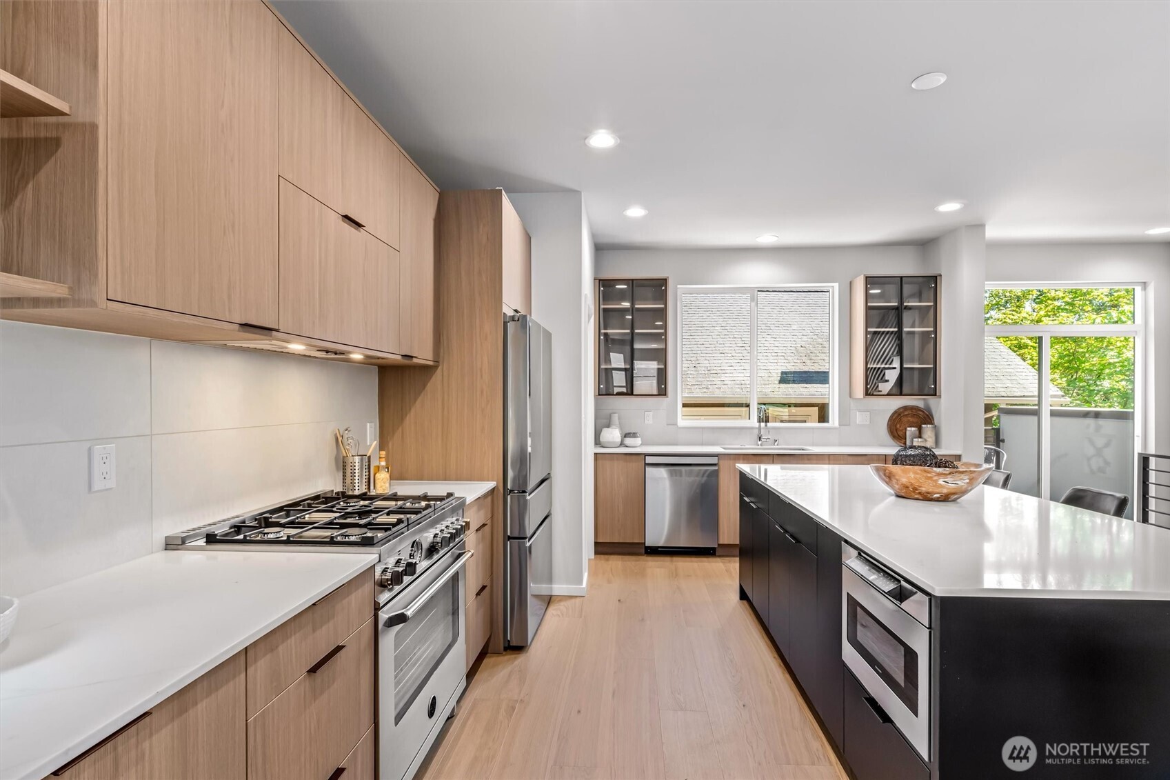 4460 Midvale Avenue N Seattle WA 98103