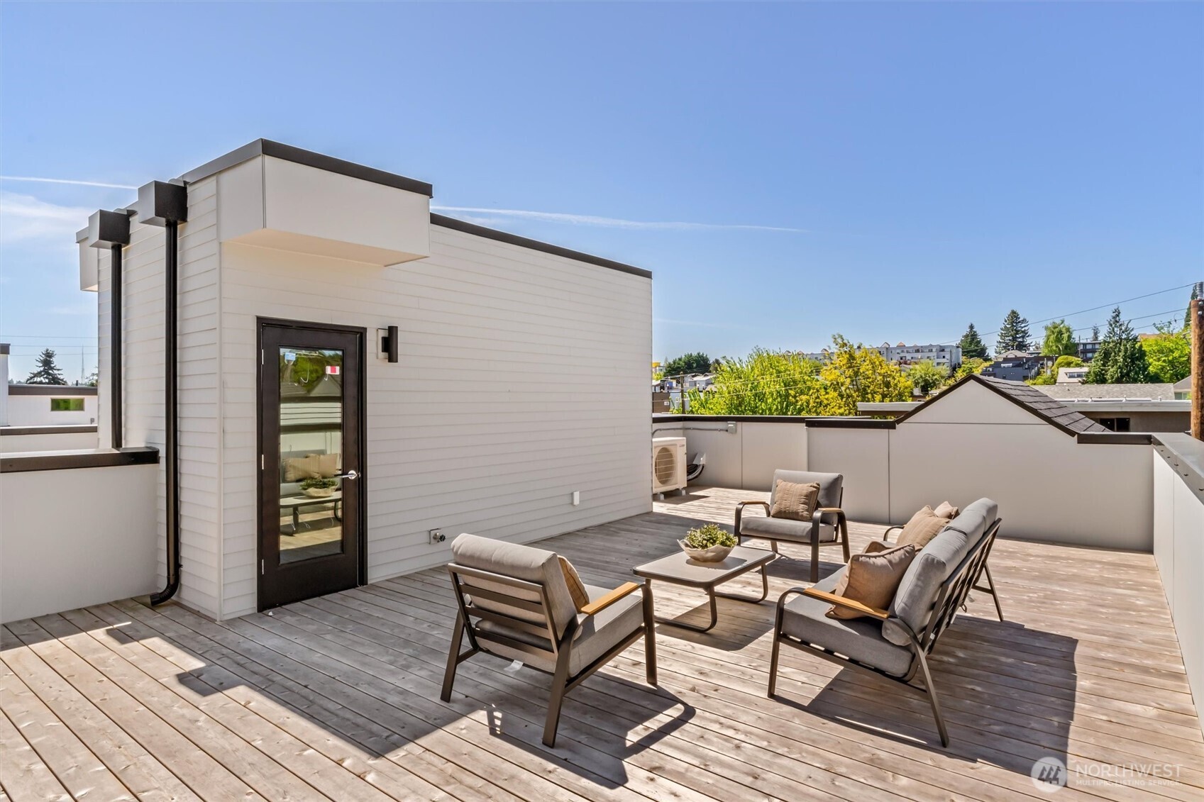 4460 Midvale Avenue N Seattle WA 98103