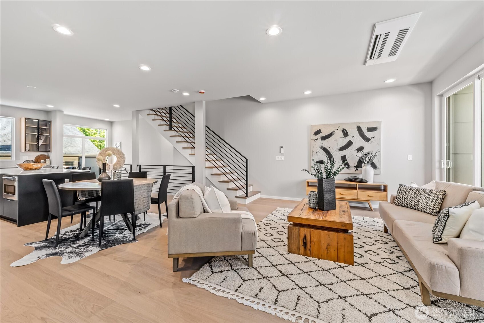 4460 Midvale Avenue N Seattle WA 98103