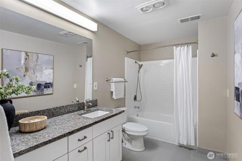 5525 Highland Drive Bellevue WA 98006