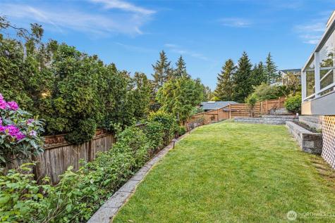 5525 Highland Drive Bellevue WA 98006