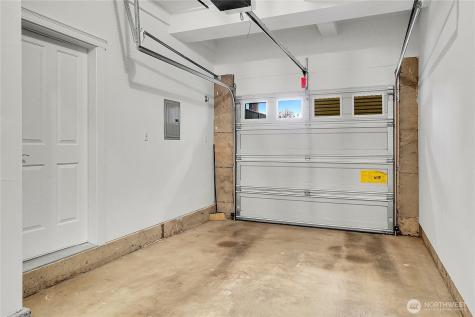 815 2nd Avenue N Seattle WA 98109