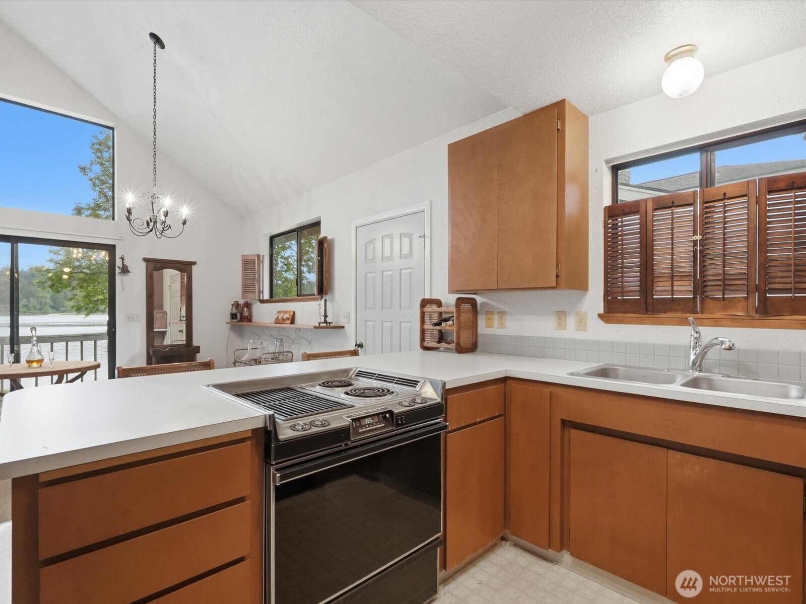 2570 E State Route 302 Belfair WA 98528