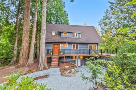 8 Fairway Lane Bellingham WA 98229