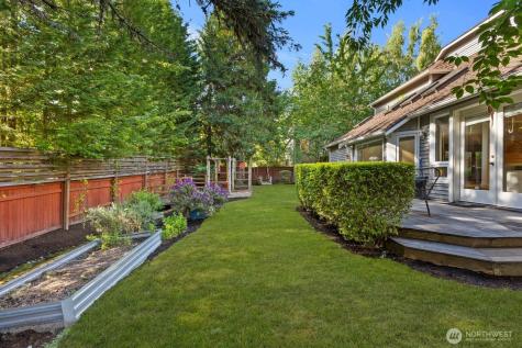 9925 SE 5th Street Bellevue WA 98004