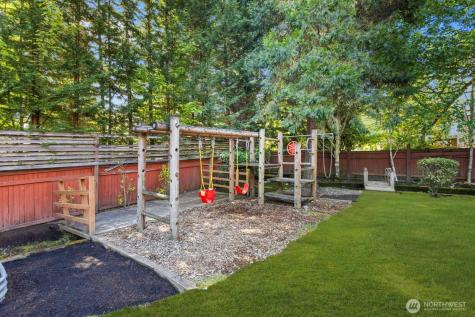 9925 SE 5th Street Bellevue WA 98004