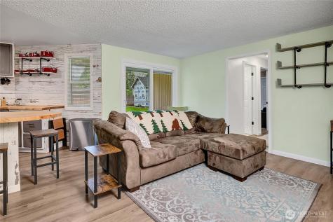 5617 322nd Avenue NE Carnation WA 98014