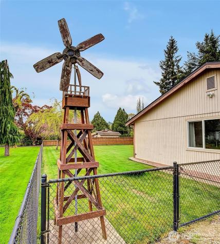 5617 322nd Avenue NE Carnation WA 98014