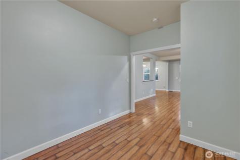 2507 Creviston Road SW Lakebay WA 98349