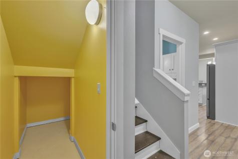 2507 Creviston Road SW Lakebay WA 98349