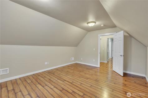 2507 Creviston Road SW Lakebay WA 98349
