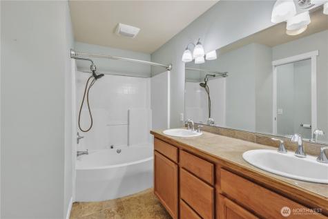 2507 Creviston Road SW Lakebay WA 98349