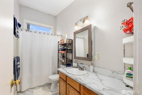 9452 25th Avenue SW Seattle WA 98106
