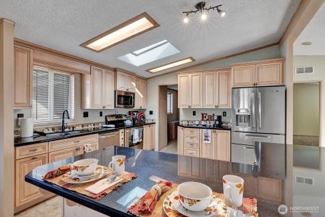 2611 S 288th Street Federal Way WA 98003