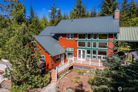 35353 North Shore Drive Mount Vernon WA 98274