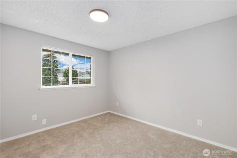 12002 151st Court E Puyallup WA 98374