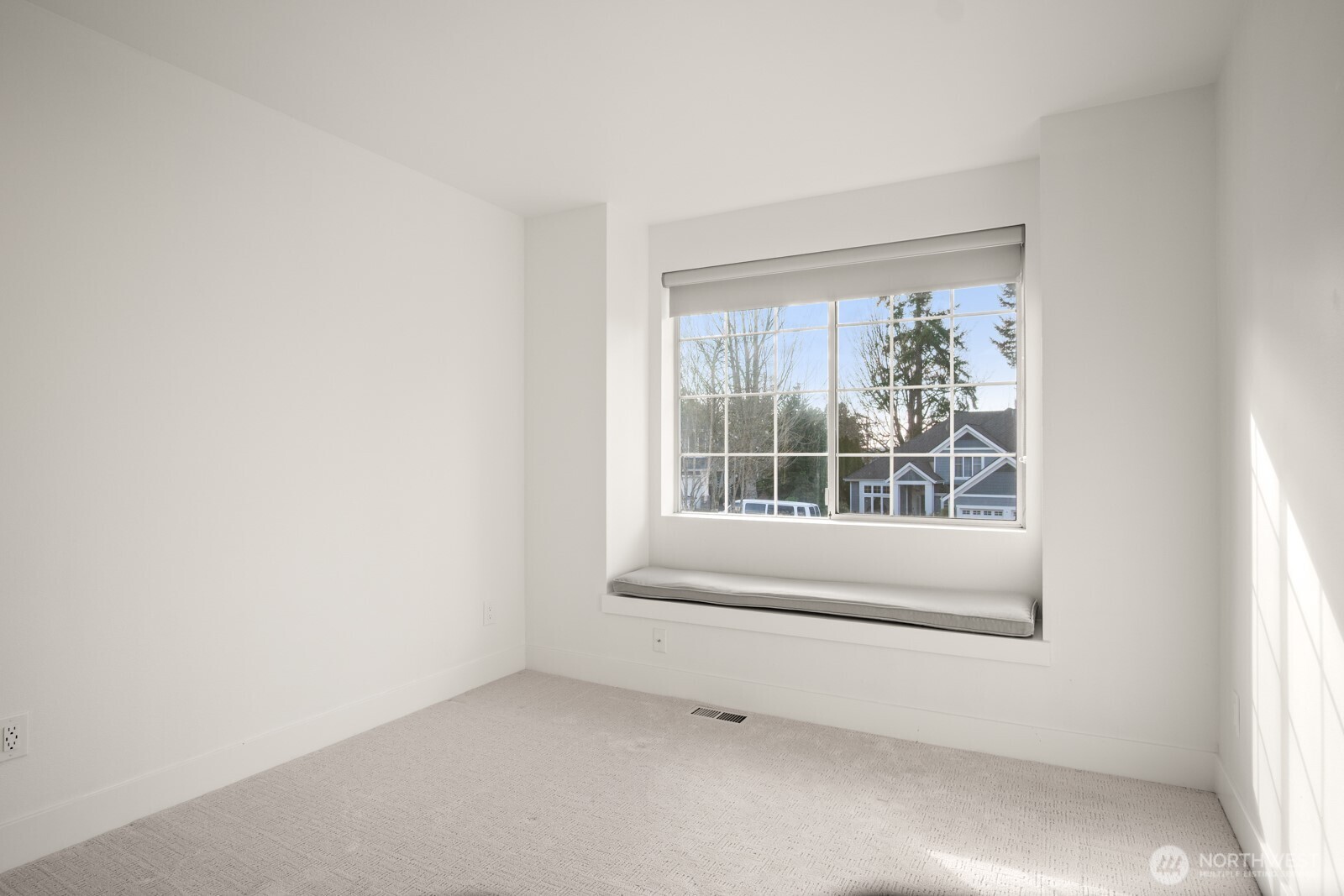 19640 88th Place NE Bothell WA 98011