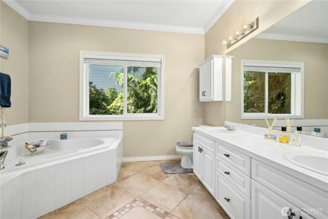 12232 SE 80th Way Newcastle WA 98056