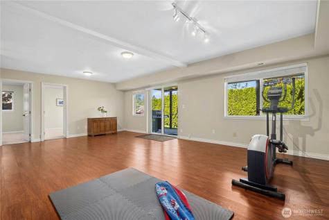 12232 SE 80th Way Newcastle WA 98056