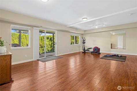 12232 SE 80th Way Newcastle WA 98056