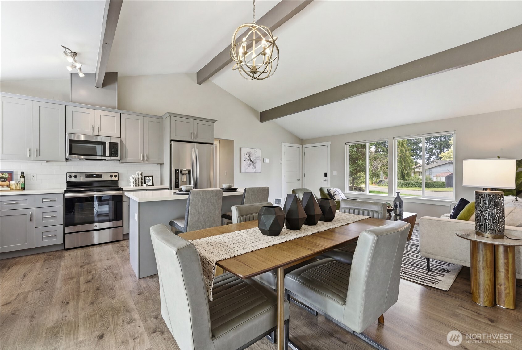 212 76th Place SW Everett WA 98203