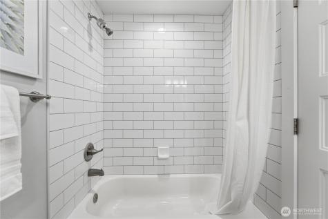 212 76th Place SW Everett WA 98203