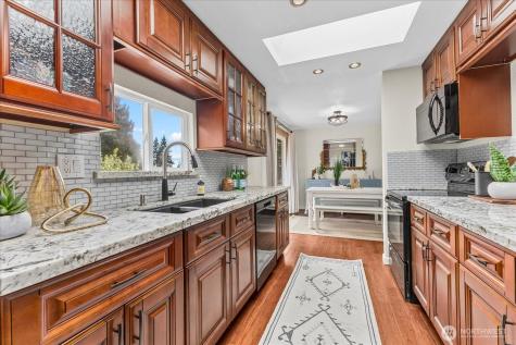 10908 18th Street SE Lake Stevens WA 98258
