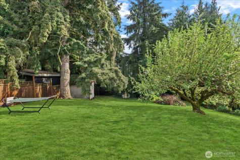 10908 18th Street SE Lake Stevens WA 98258