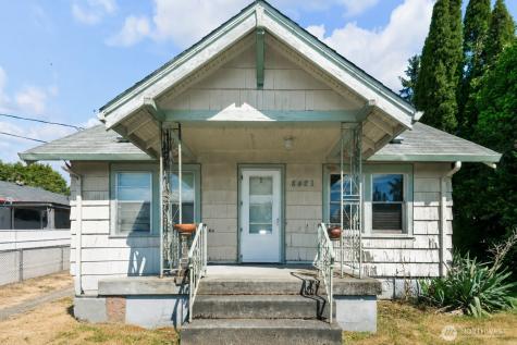 8421 S D Street Tacoma WA 98444