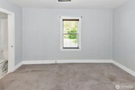 8421 S D Street Tacoma WA 98444