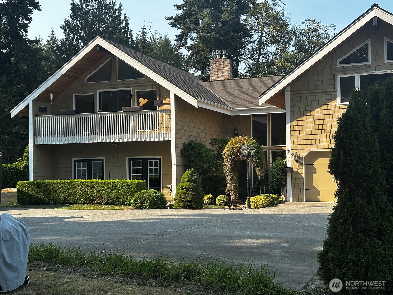 196 N Solmar Drive Sequim WA 98382