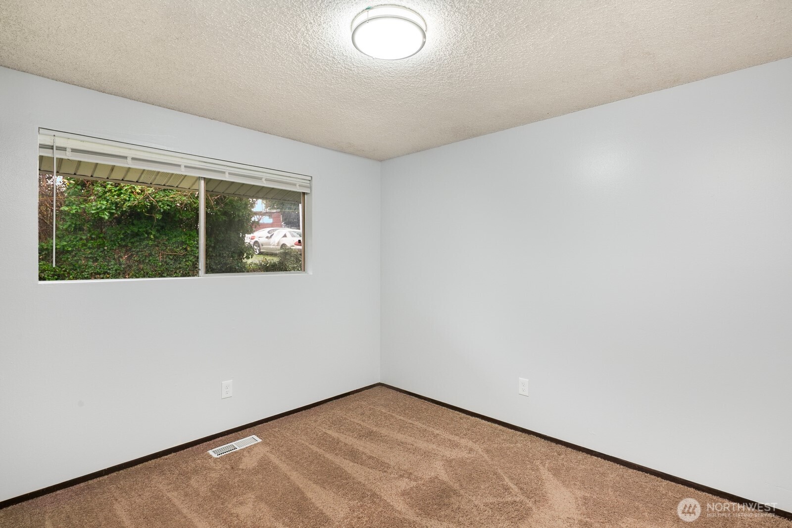 7537 44th Avenue S Seattle WA 98118
