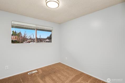 7537 44th Avenue S Seattle WA 98118