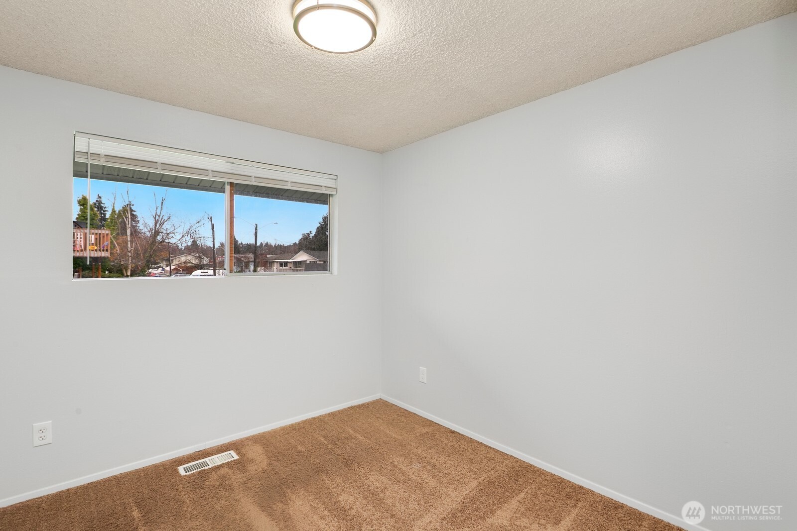 7537 44th Avenue S Seattle WA 98118