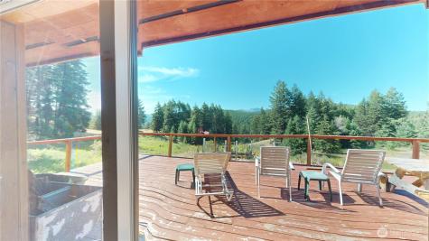 100 Spring Meadow Lane Oroville WA 98844