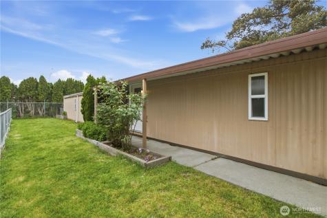 725 37th Street SE Auburn WA 98002