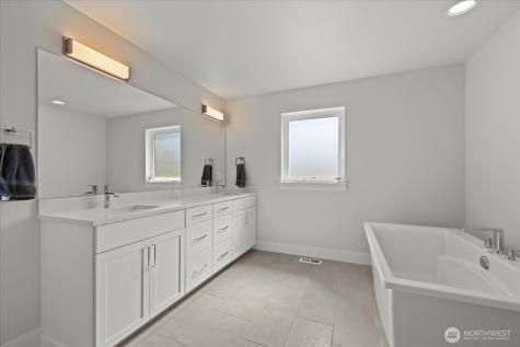 1427 114th Avenue E Edgewood WA 98372