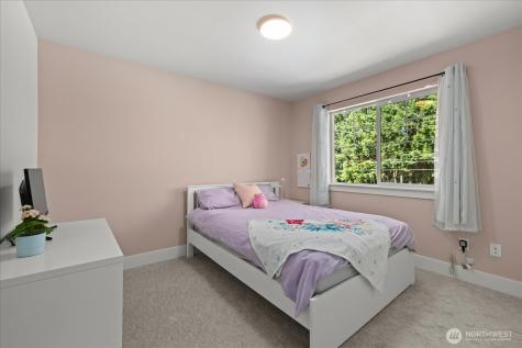 1427 114th Avenue E Edgewood WA 98372