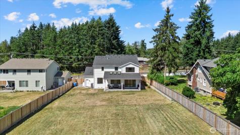 1427 114th Avenue E Edgewood WA 98372
