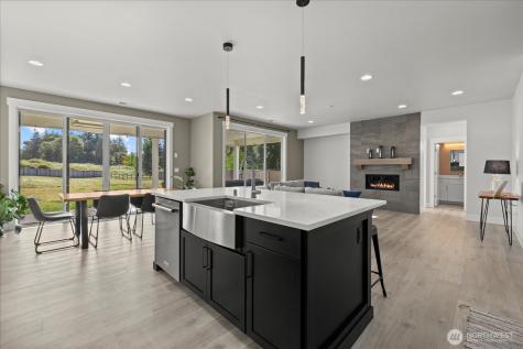 1427 114th Avenue E Edgewood WA 98372