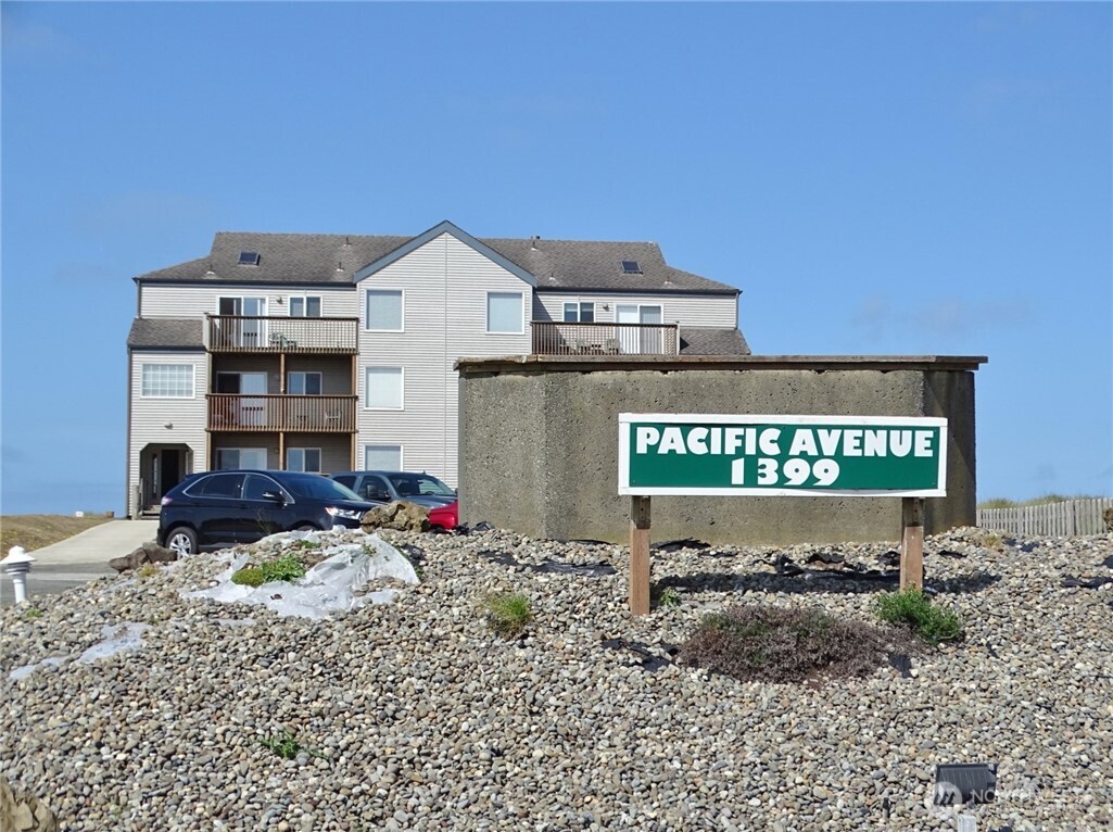 1399 Ocean Shores Boulevard SW Ocean Shores WA 98569