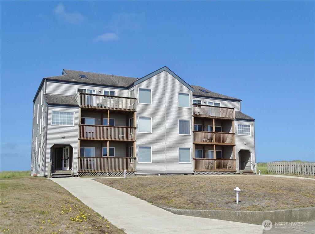 1399 Ocean Shores Boulevard SW Ocean Shores WA 98569