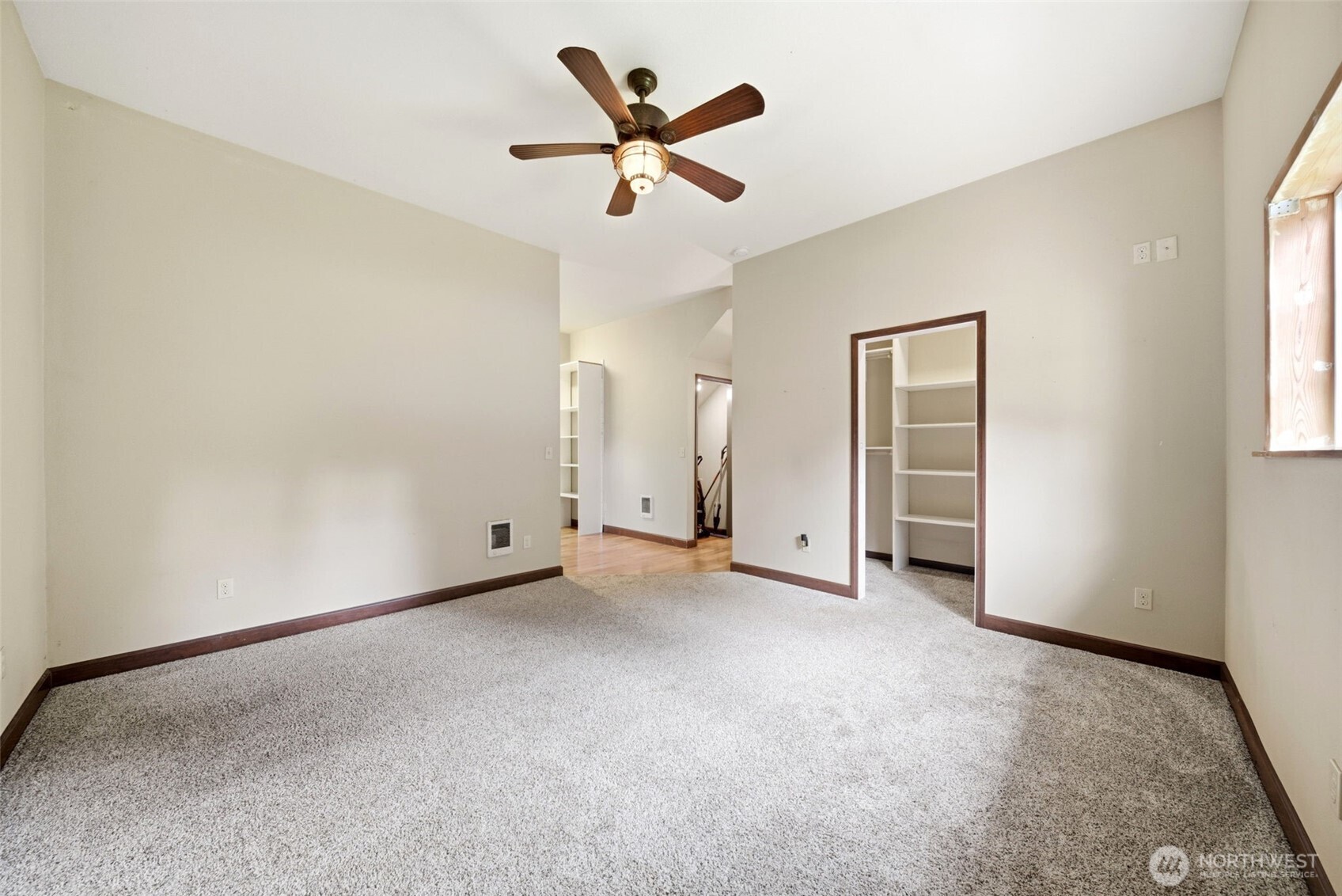 3083 Pine Street Longview WA 98632
