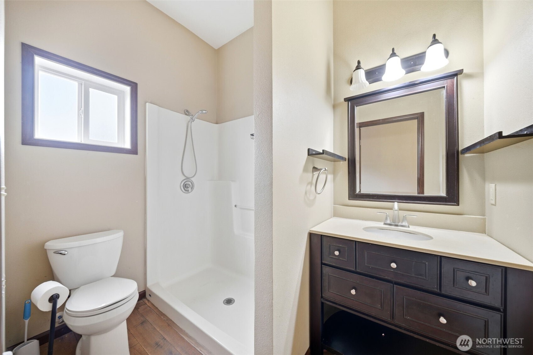 3083 Pine Street Longview WA 98632