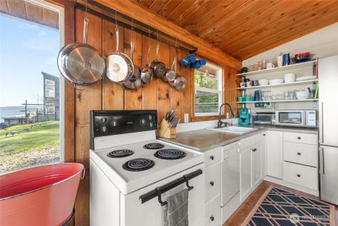 10873 Point Vashon Drive SW Vashon WA 98070