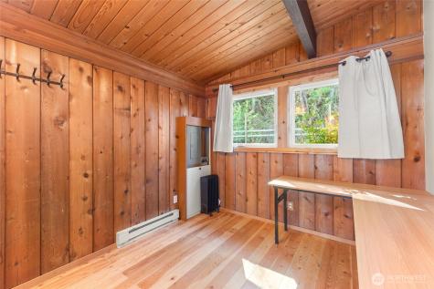 10873 Point Vashon Drive SW Vashon WA 98070