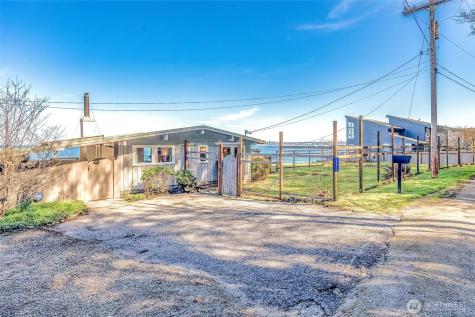 10873 Point Vashon Drive SW Vashon WA 98070