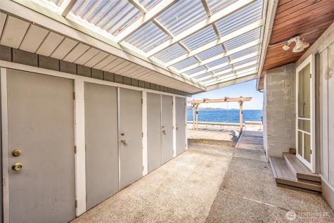 10873 Point Vashon Drive SW Vashon WA 98070