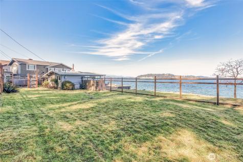 10873 Point Vashon Drive SW Vashon WA 98070