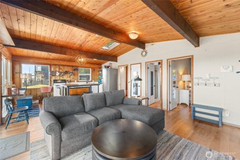 10873 Point Vashon Drive SW Vashon WA 98070